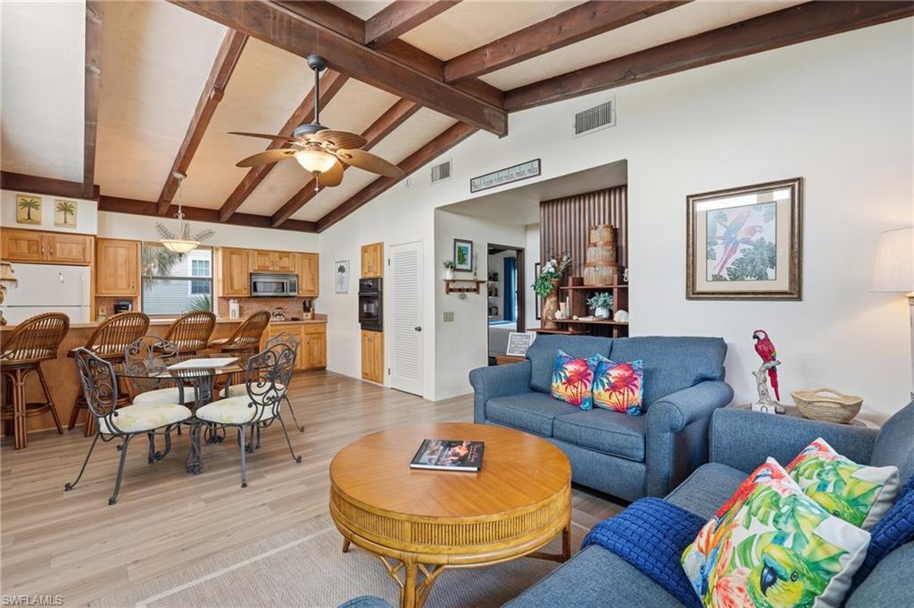 5370 / 5372 Palmetto ST