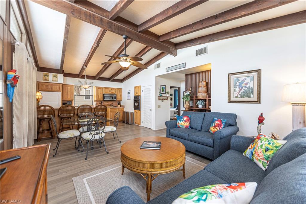 5370 / 5372 Palmetto ST