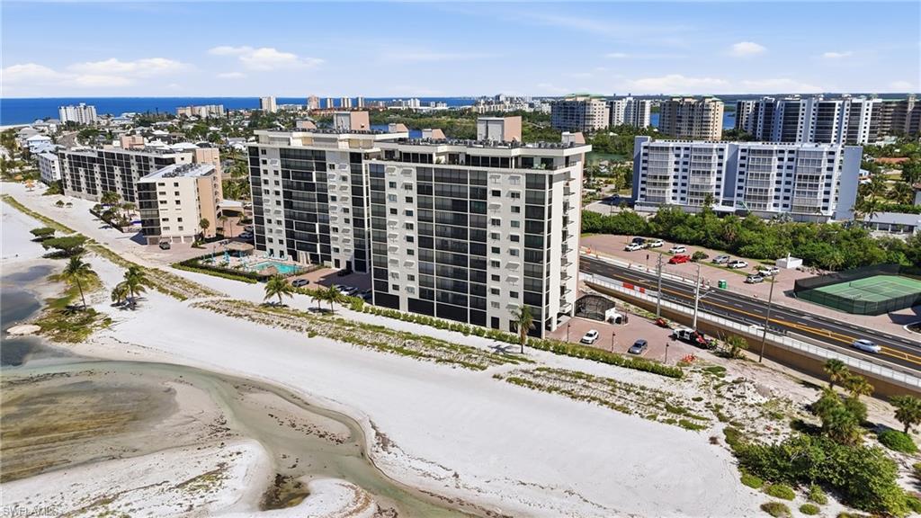 8402 Estero BLVD 1002