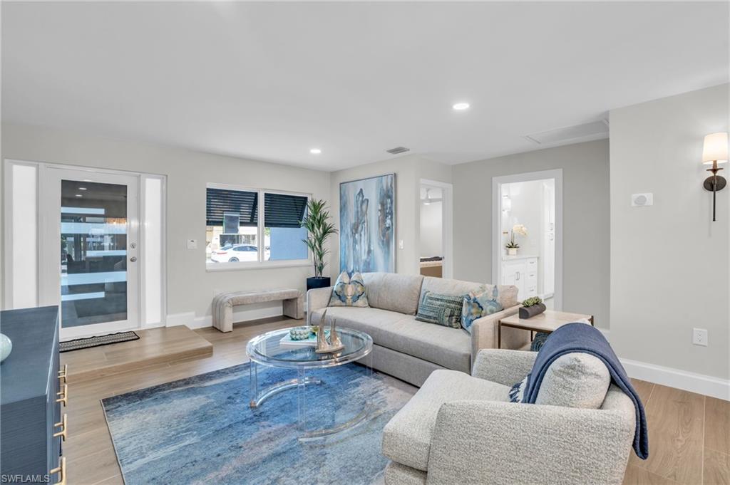 23 Palmview BLVD