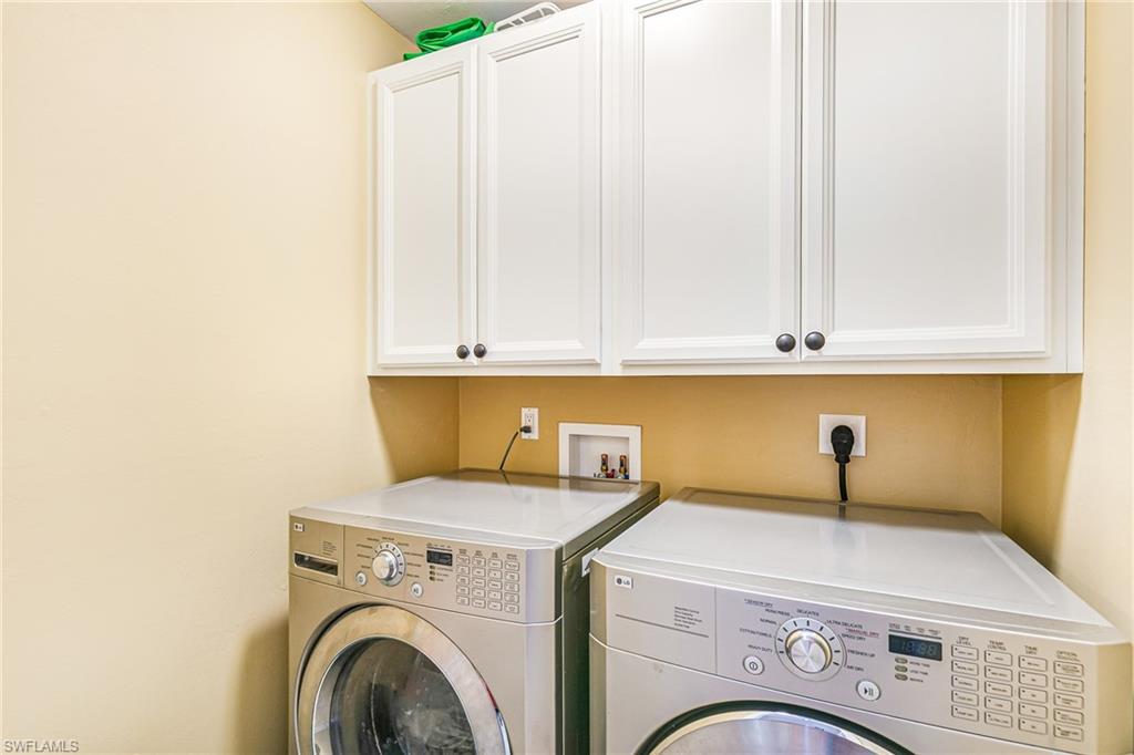 401 Candlewick CIR E