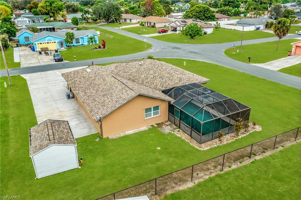 401 Candlewick CIR E