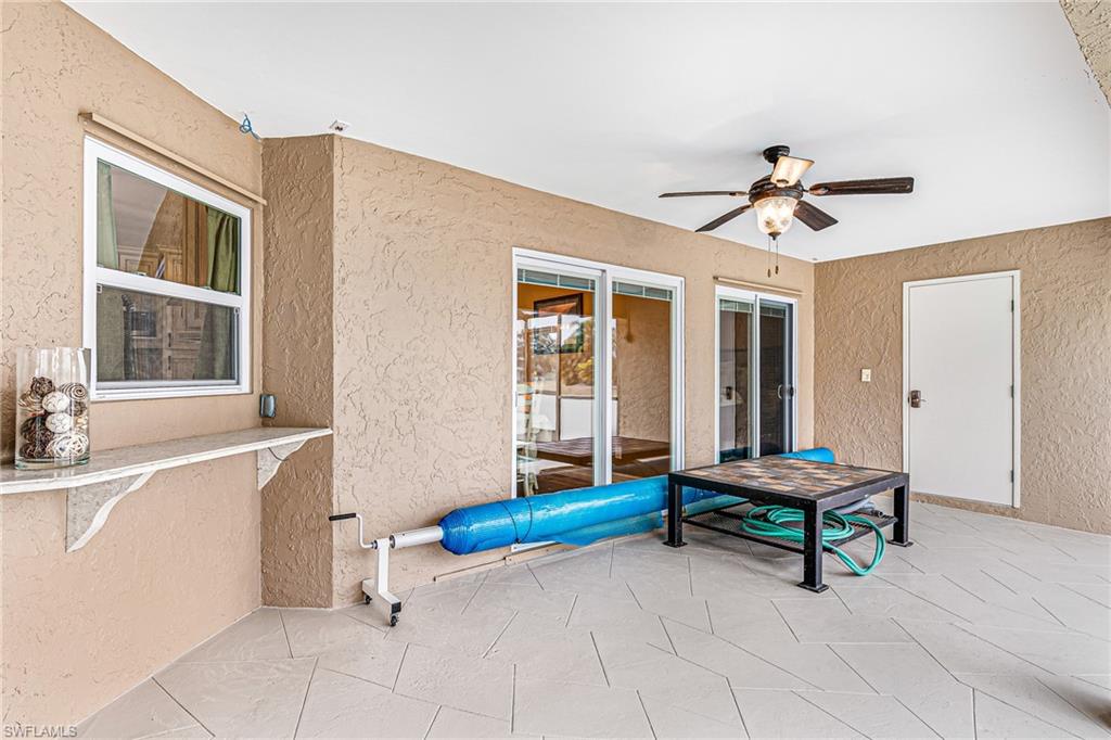 401 Candlewick CIR E