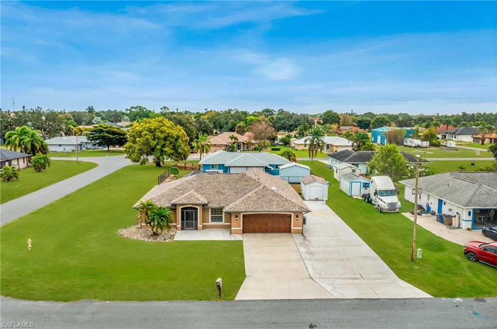 401 Candlewick CIR E