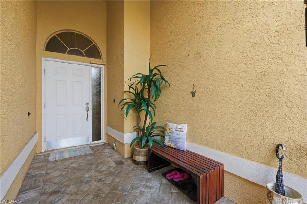 12846 Dresden CT