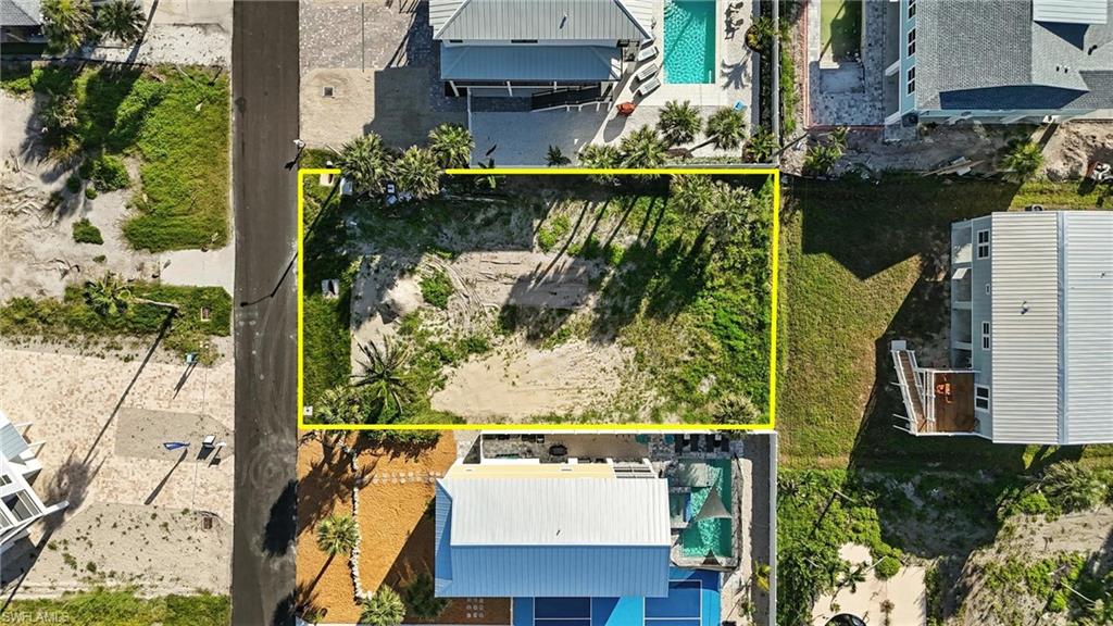 130 Mid Island DR