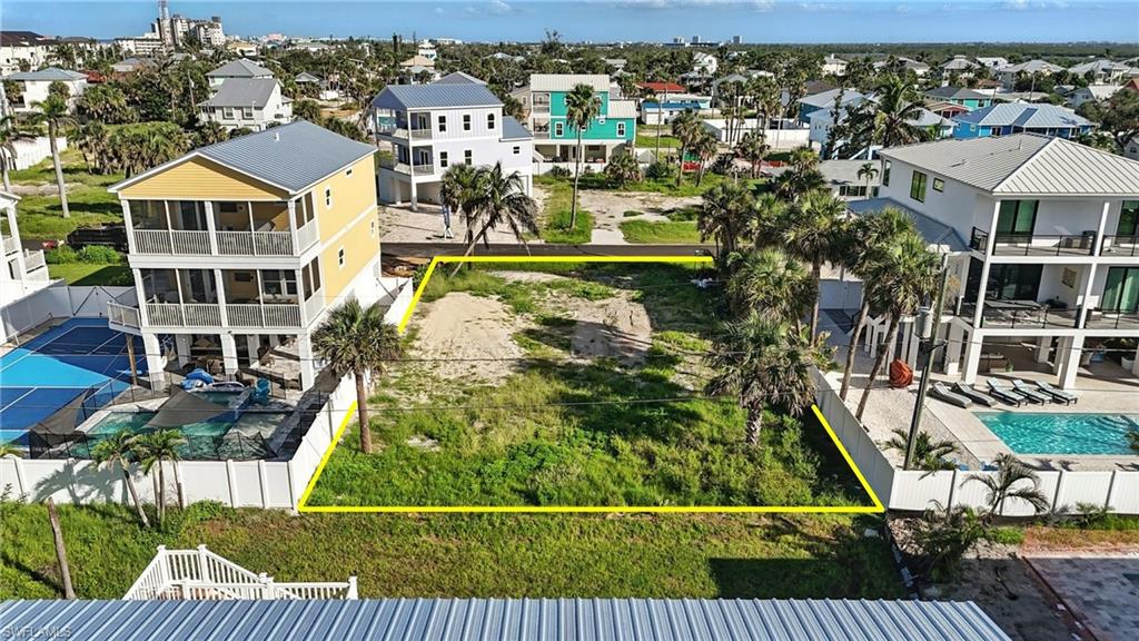 130 Mid Island DR