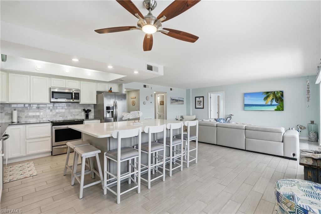 6900 Estero BLVD 409