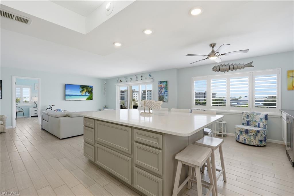 6900 Estero BLVD 409