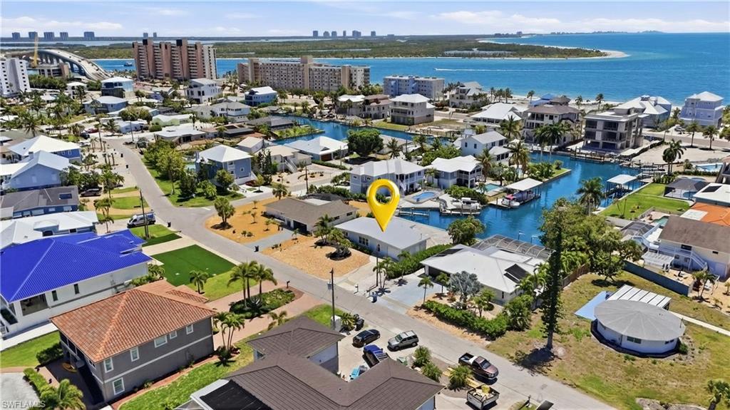8336 Lagoon RD