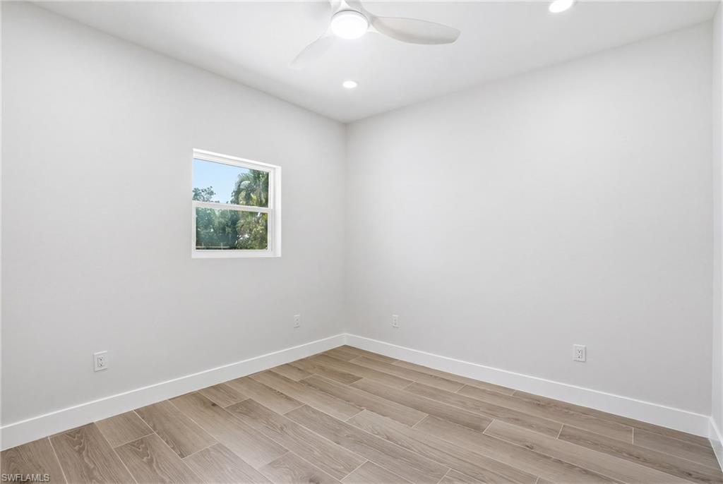 8336 Lagoon RD