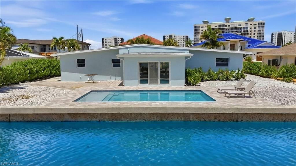 8336 Lagoon RD