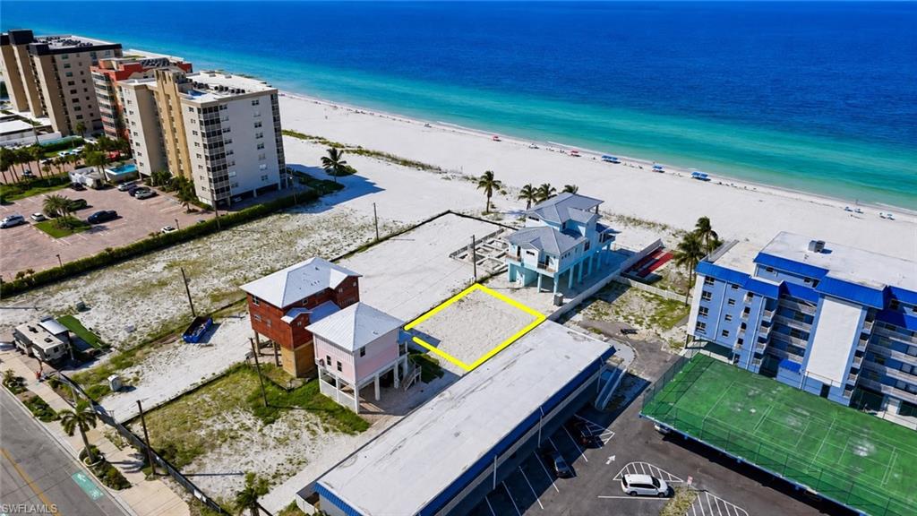 432 Estero BLVD