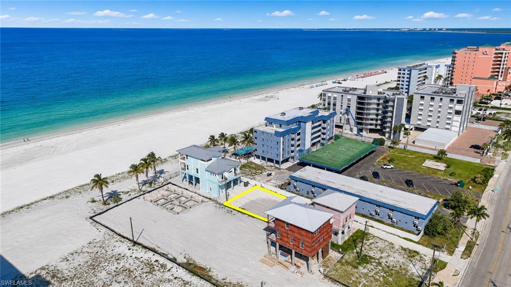 432 Estero BLVD