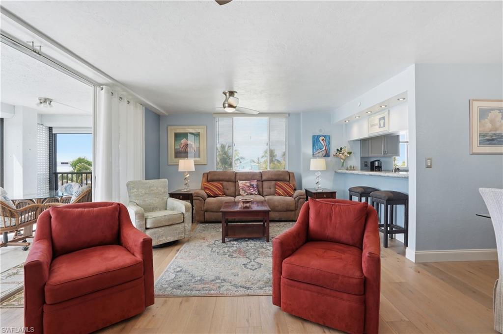 4745 Estero BLVD 204