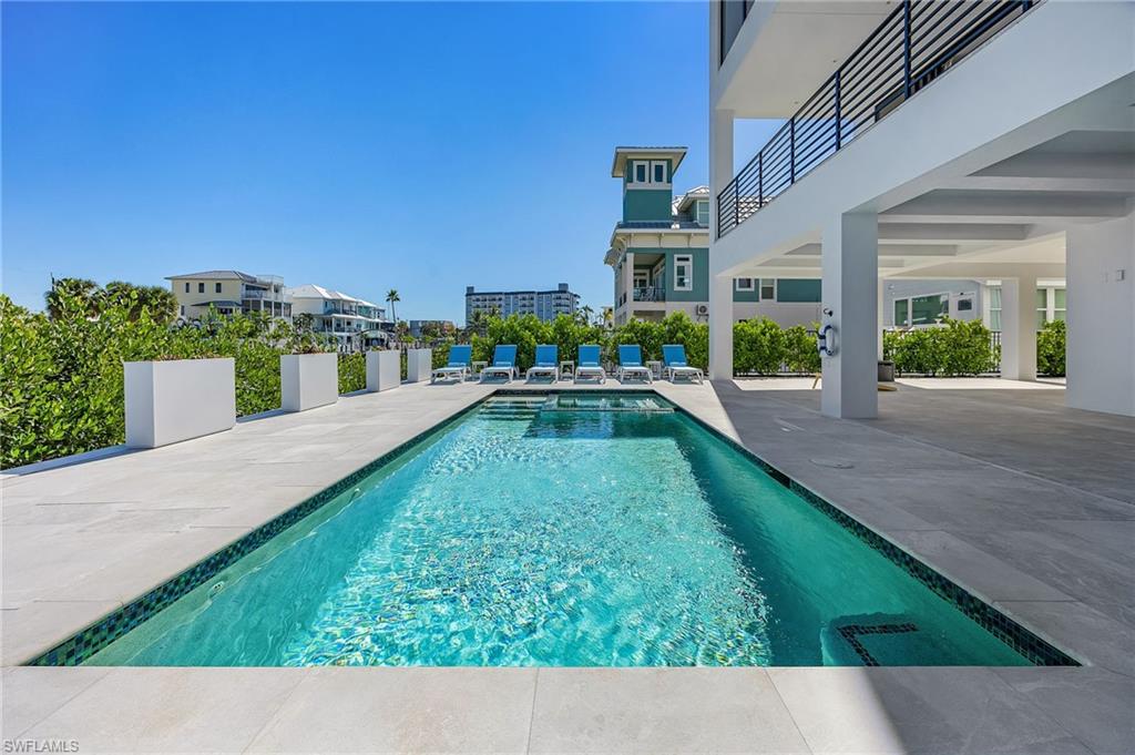 455 Palermo CIR