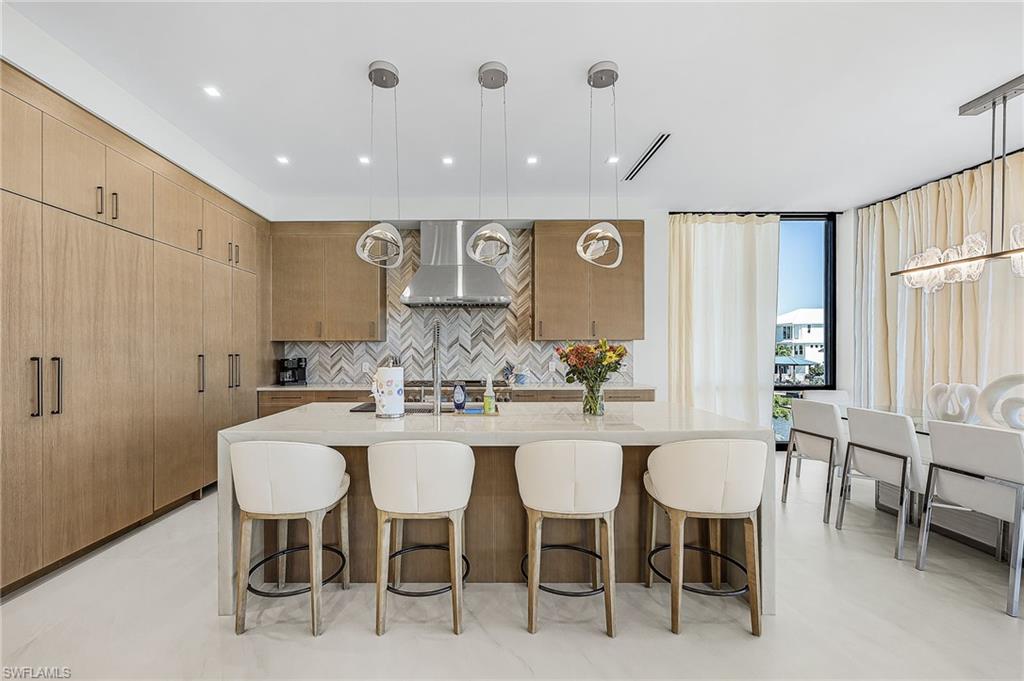 455 Palermo CIR