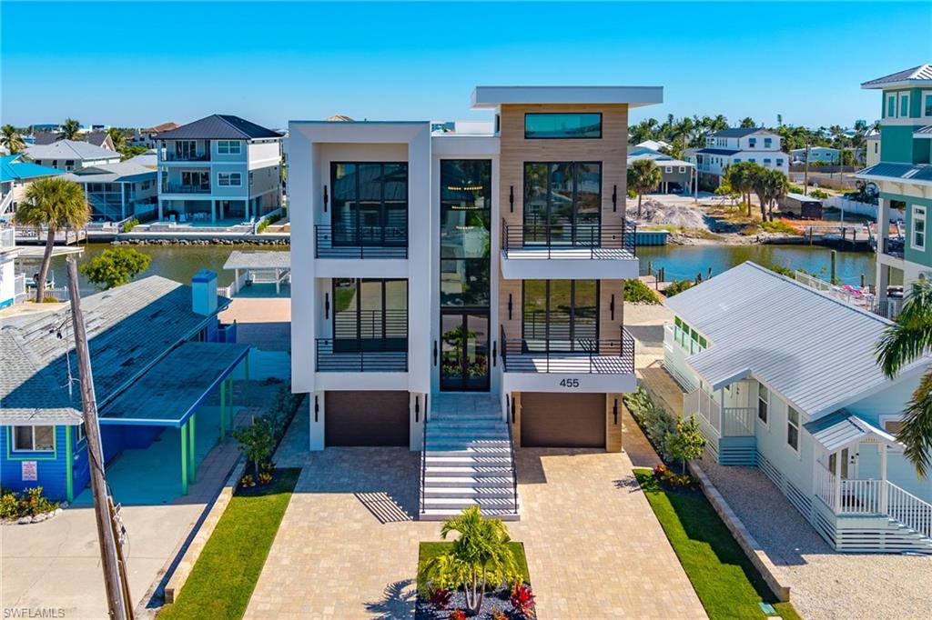 455 Palermo CIR