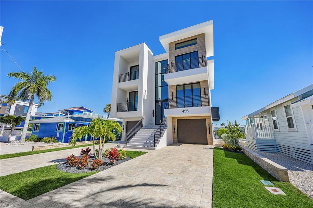 455 Palermo CIR
