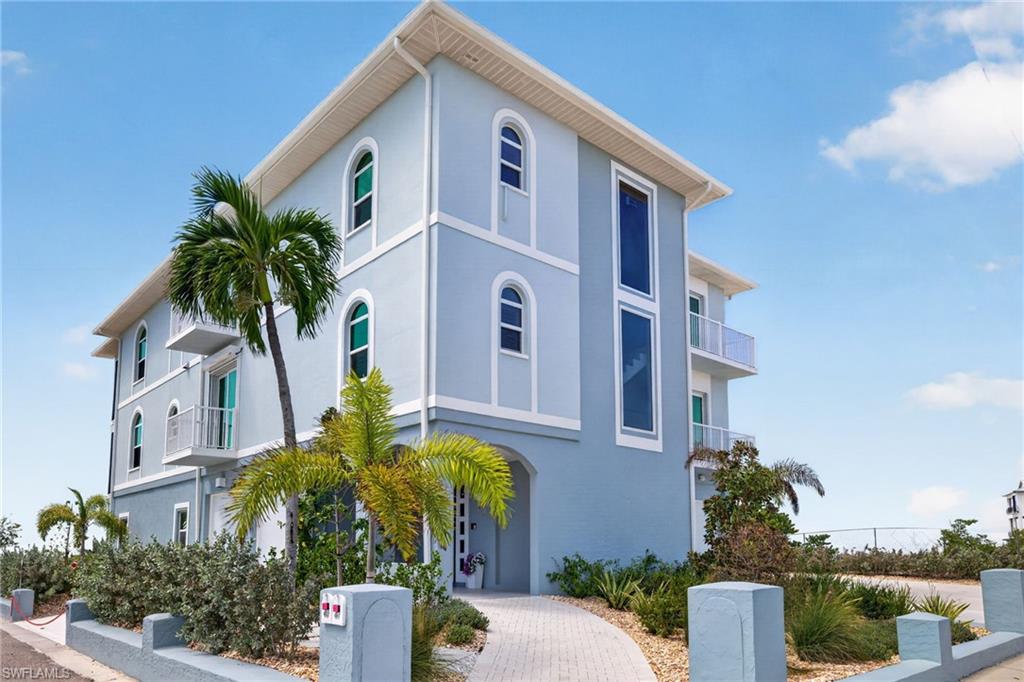 61 Mango ST
