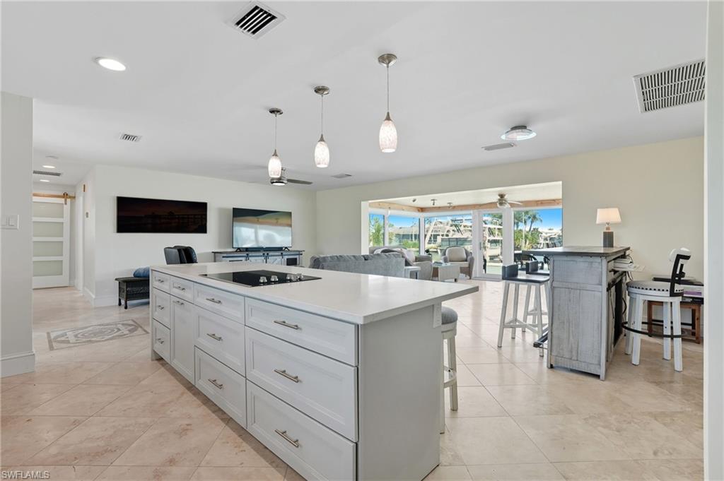 35 Fairview BLVD