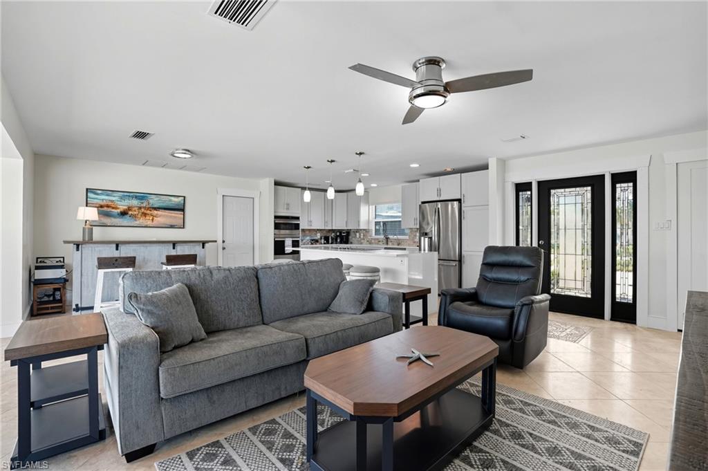 35 Fairview BLVD
