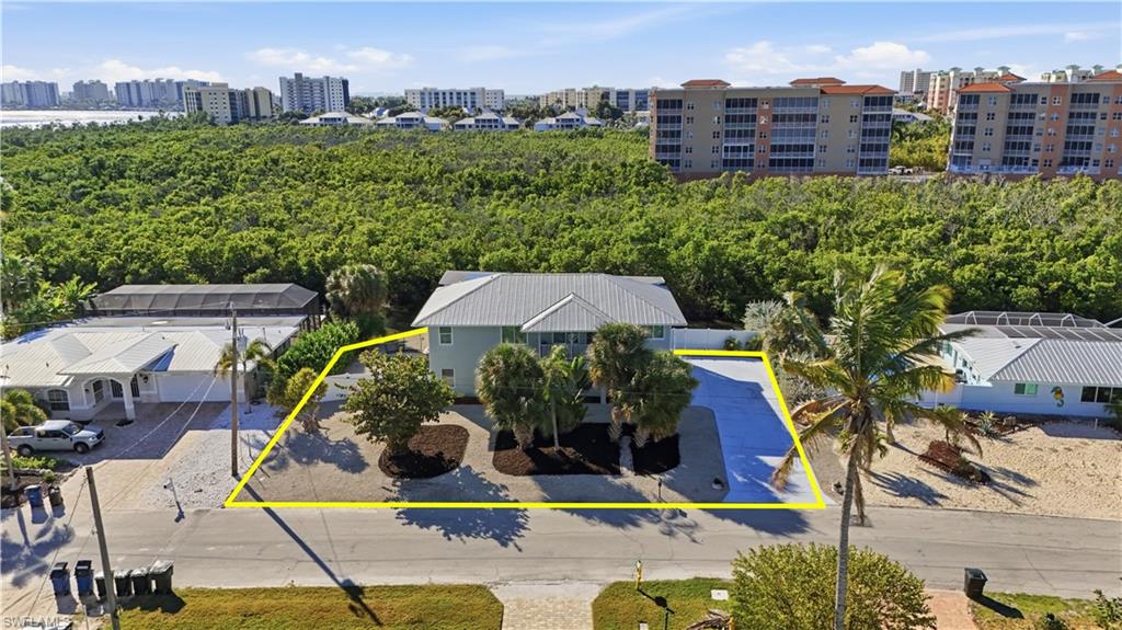 48 Fairview BLVD