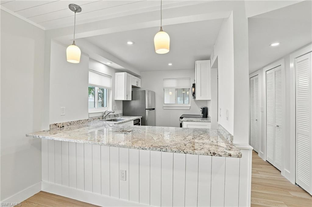 2580 Estero BLVD 15