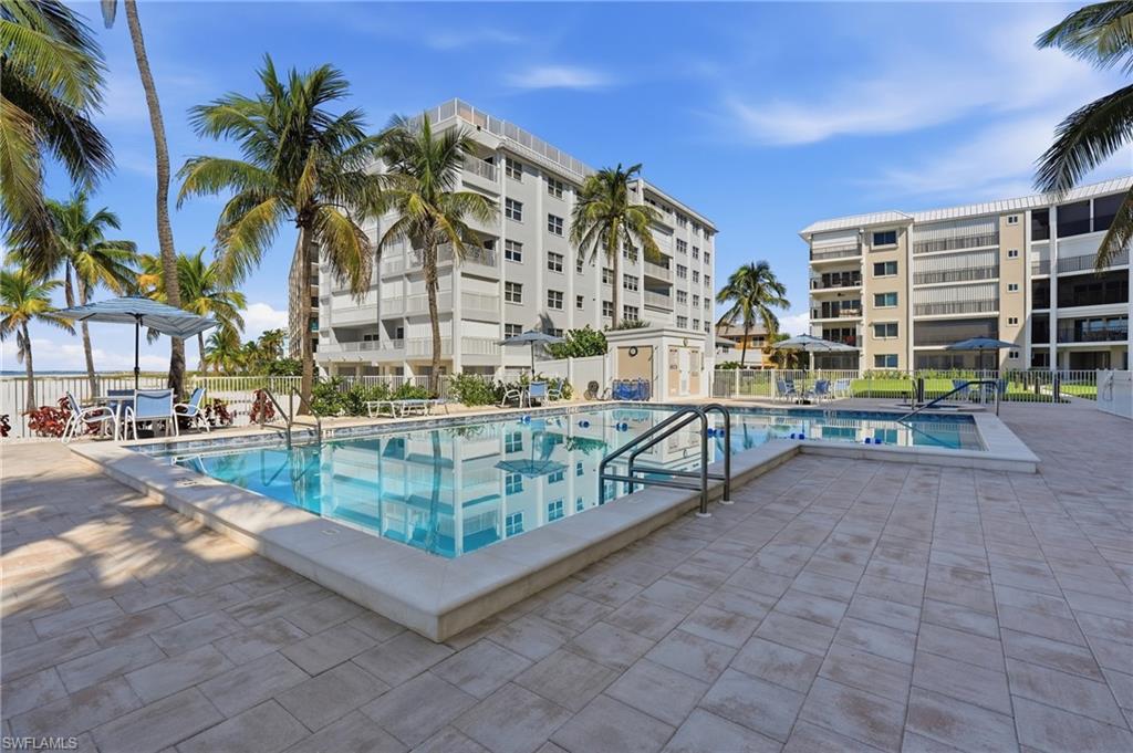 2580 Estero BLVD 15