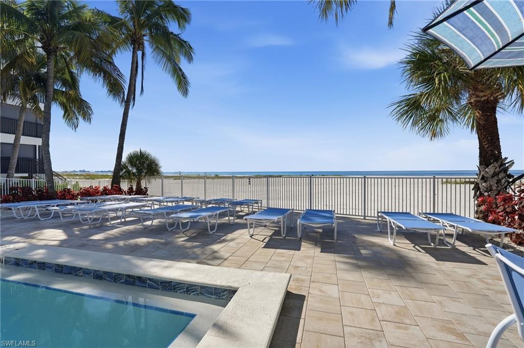2580 Estero BLVD 15