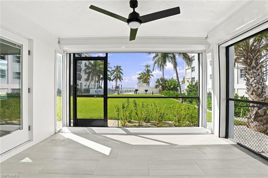 2580 Estero BLVD 15