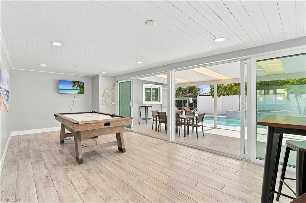 310 Madison CT