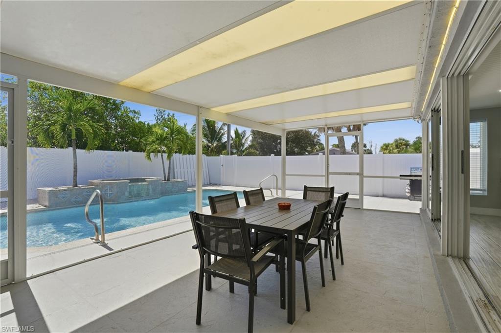 310 Madison CT