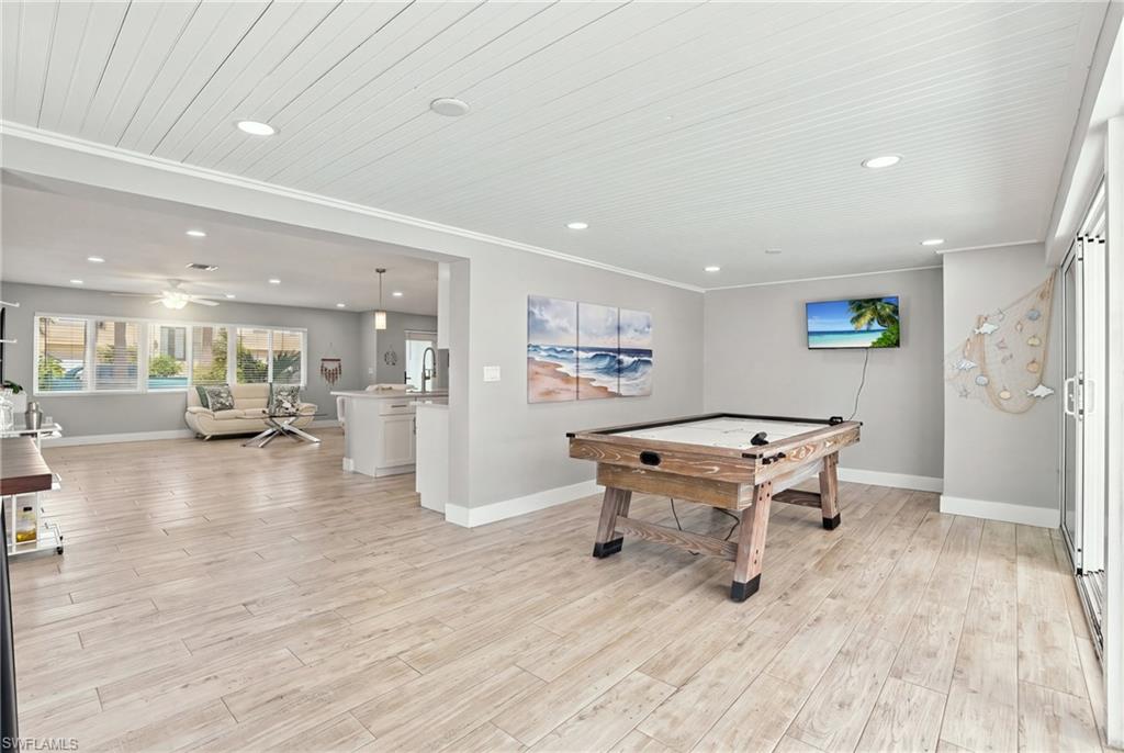 310 Madison CT