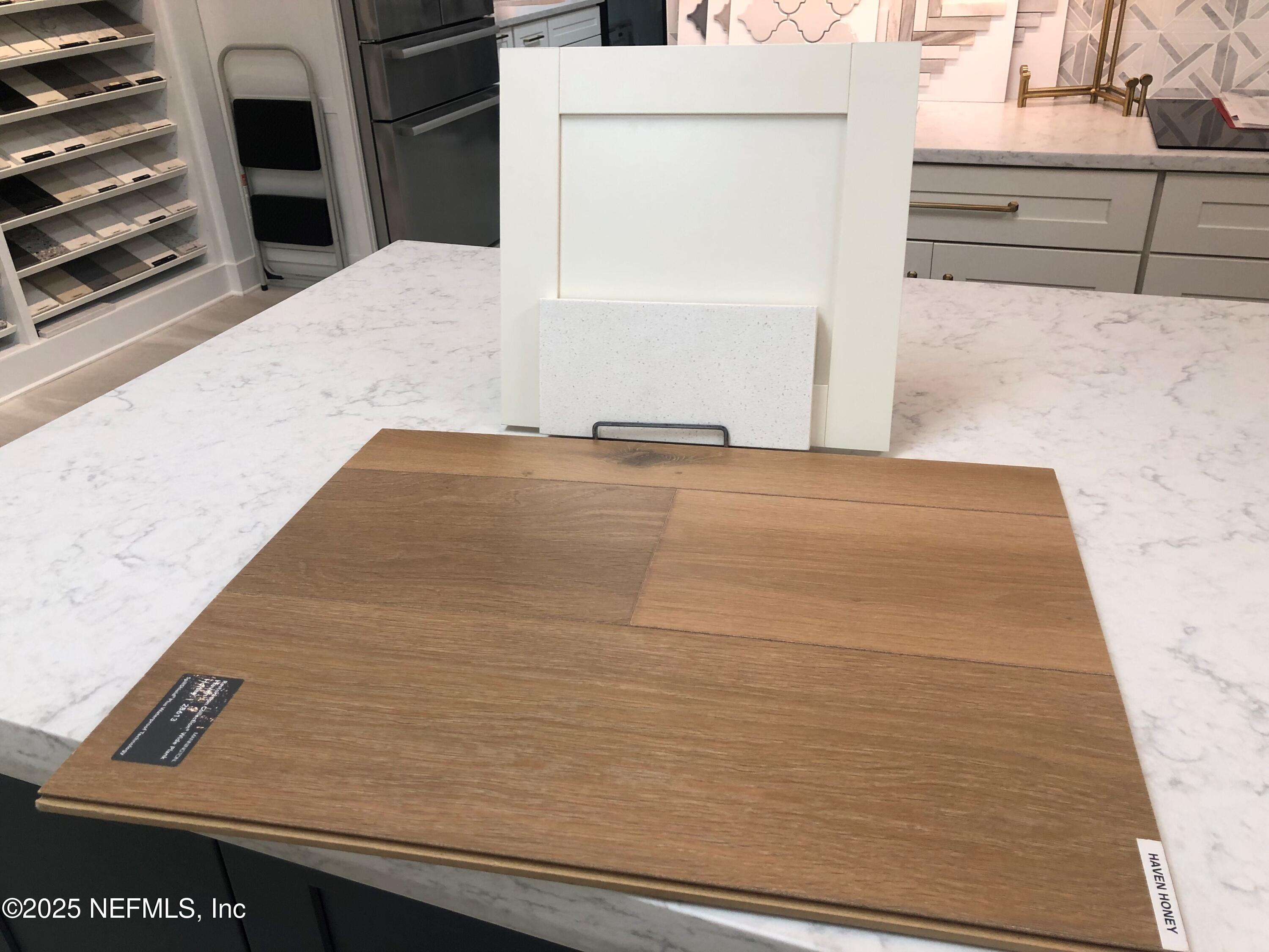 390 REFLECTIONS Avenue