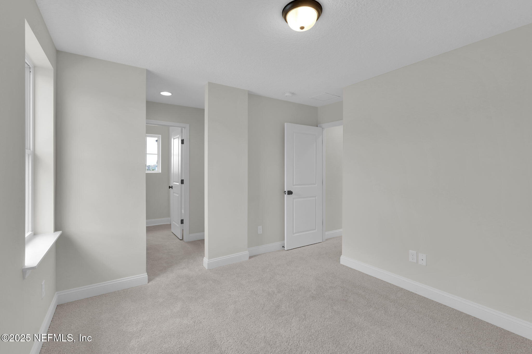 390 REFLECTIONS Avenue