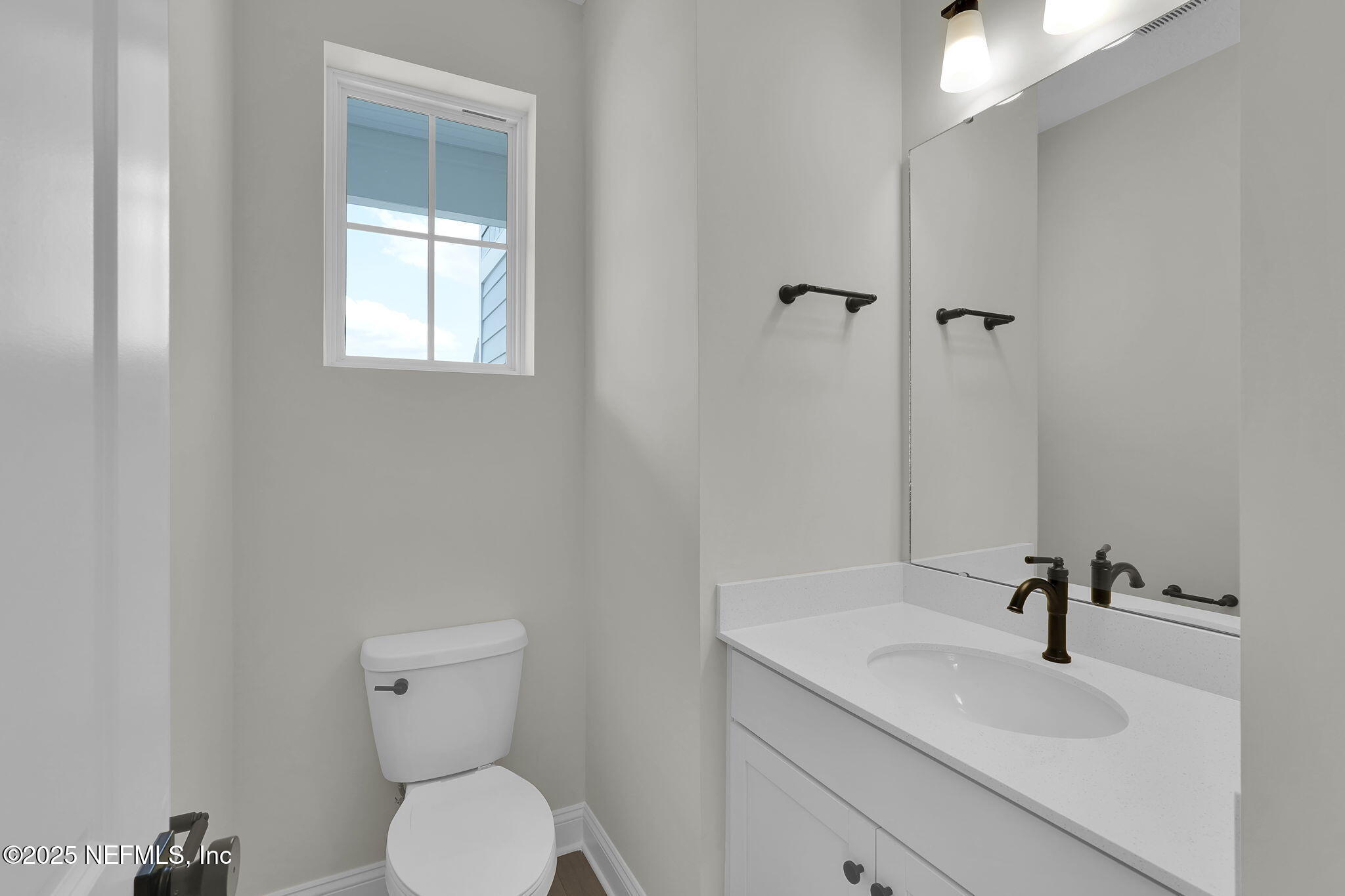 390 REFLECTIONS Avenue