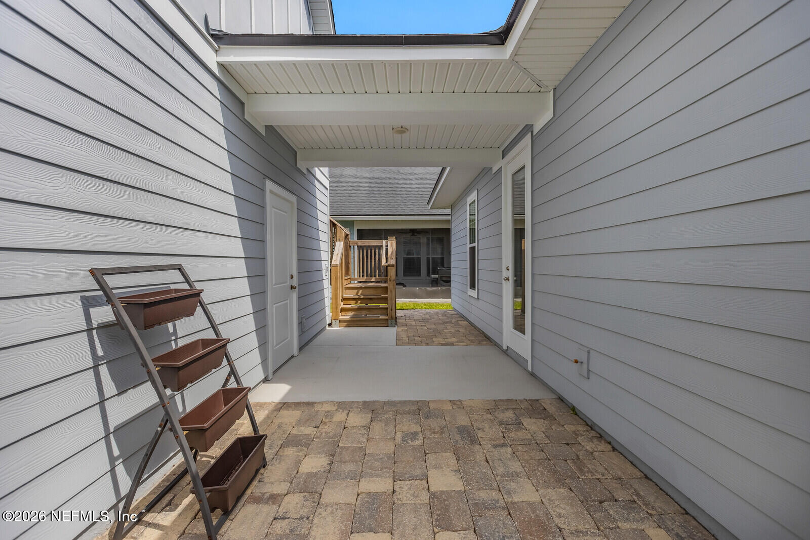 61 WILLOW BREEZE Lane