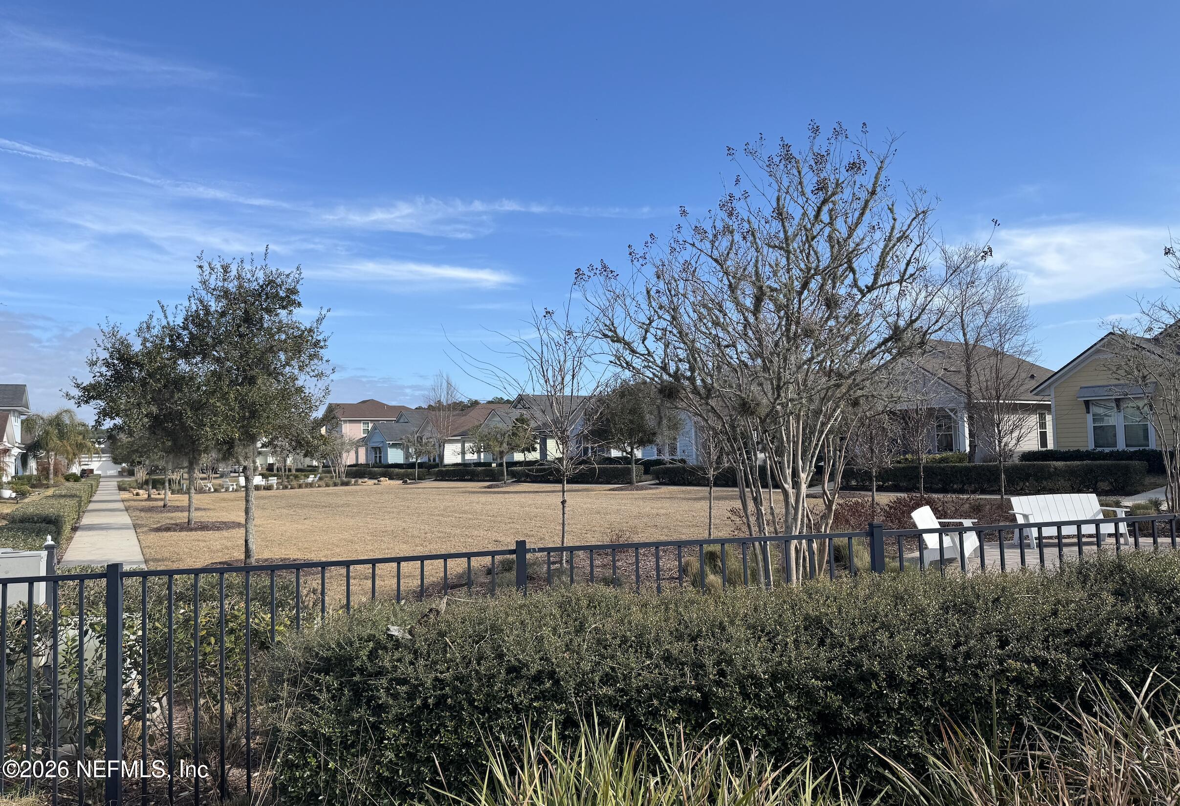 61 WILLOW BREEZE Lane