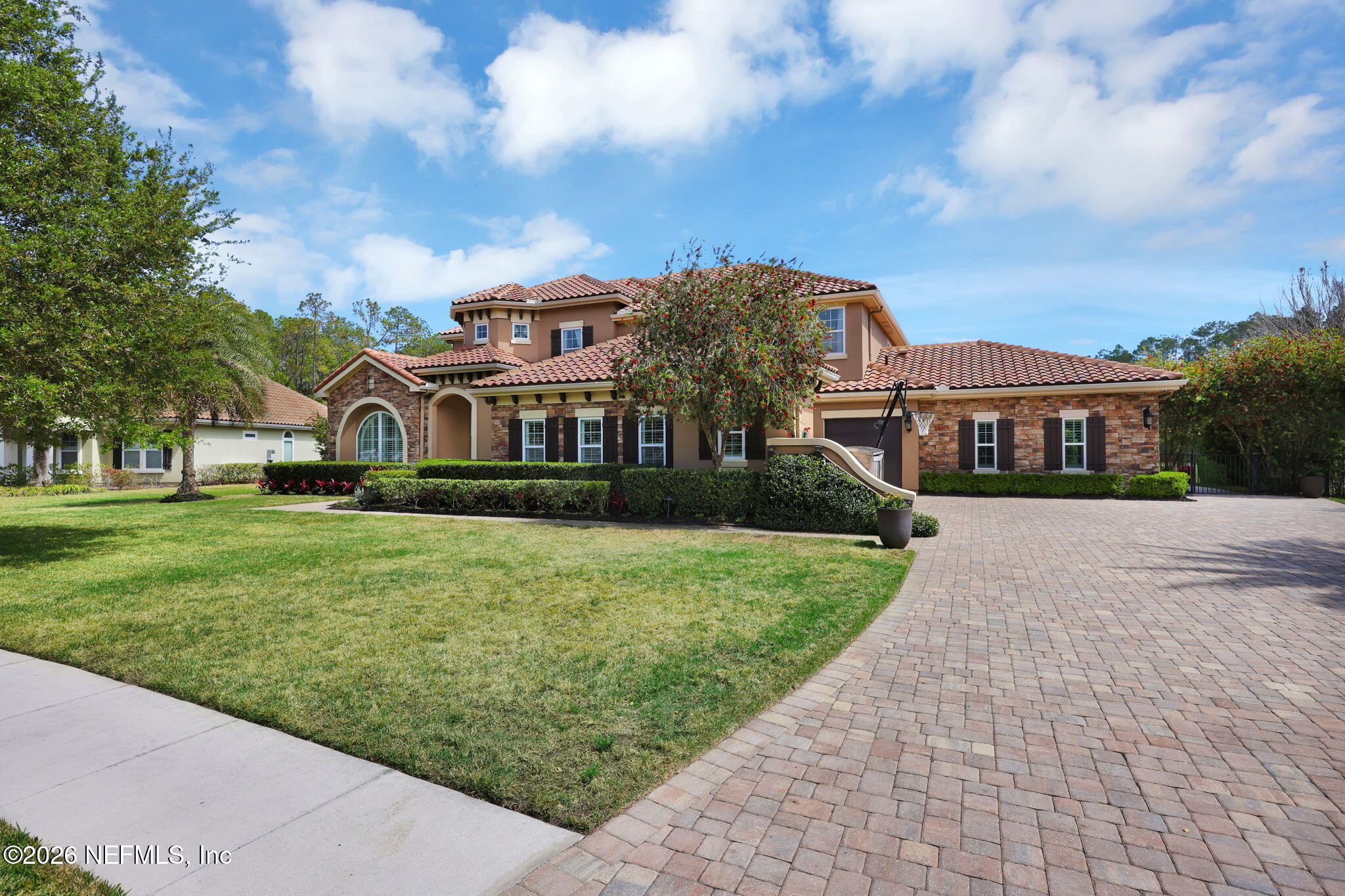 449 DEER VALLEY Drive
