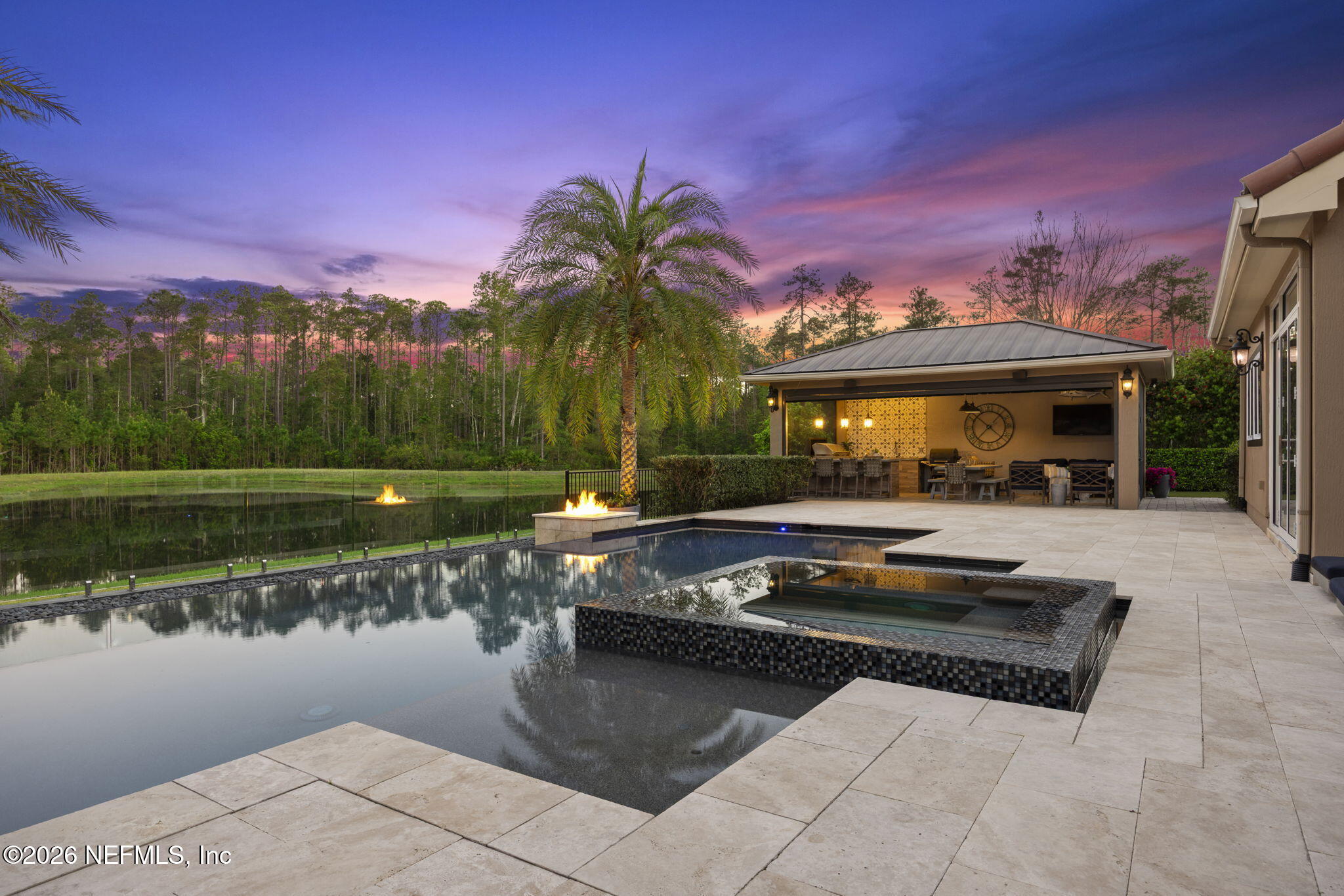 449 DEER VALLEY Drive