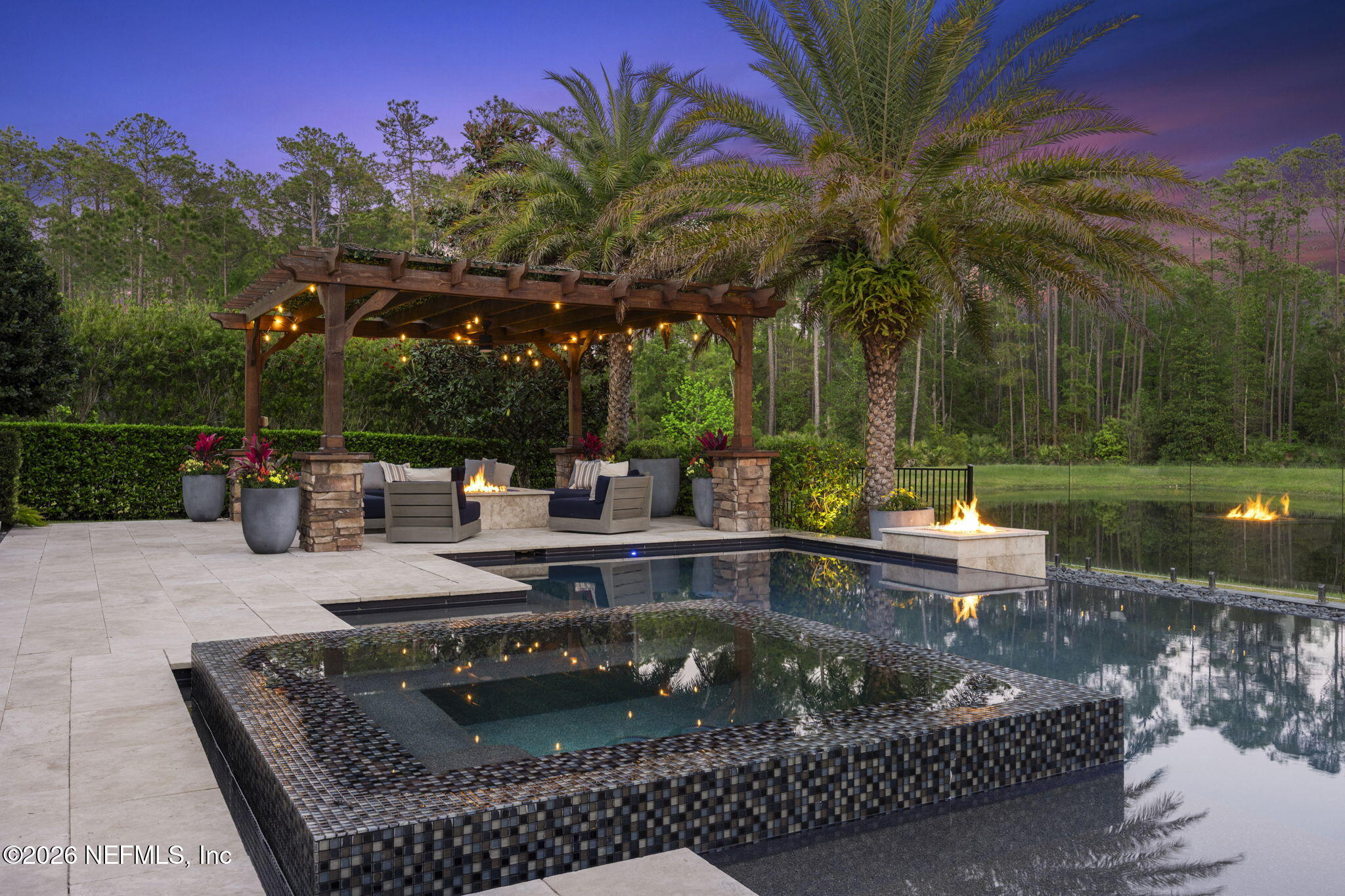 449 DEER VALLEY Drive