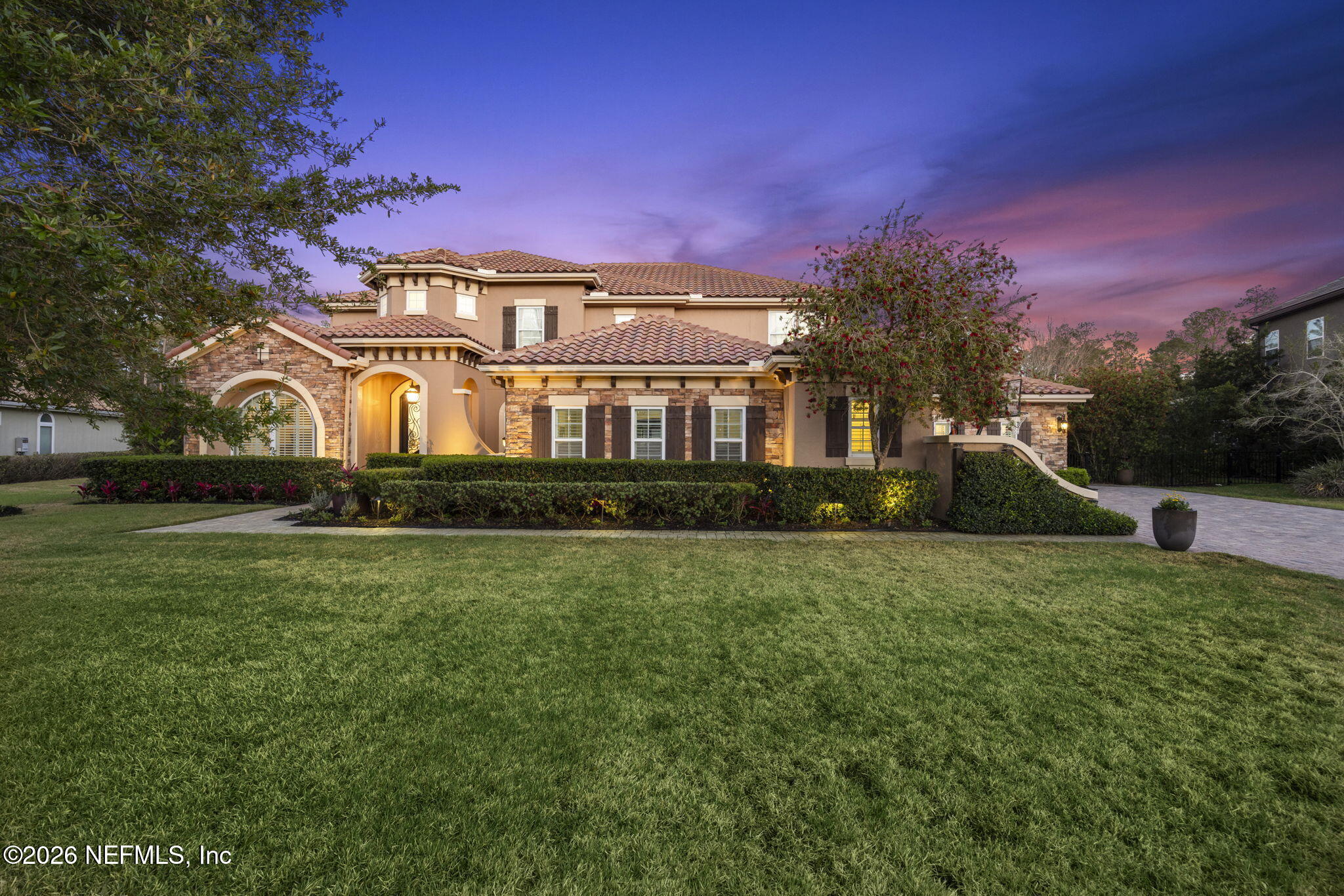 449 DEER VALLEY Drive