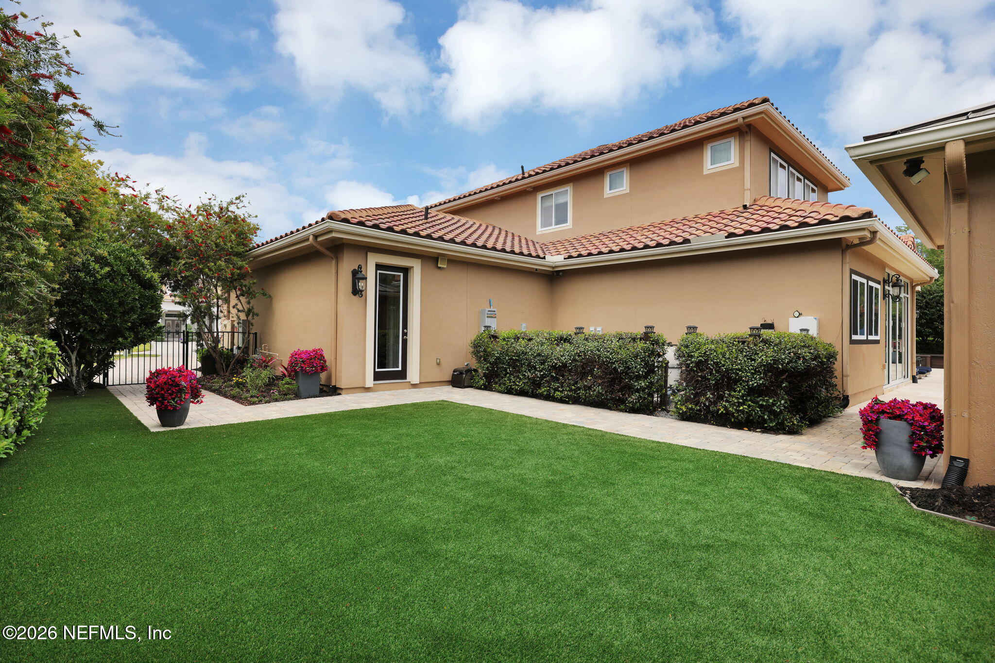 449 DEER VALLEY Drive