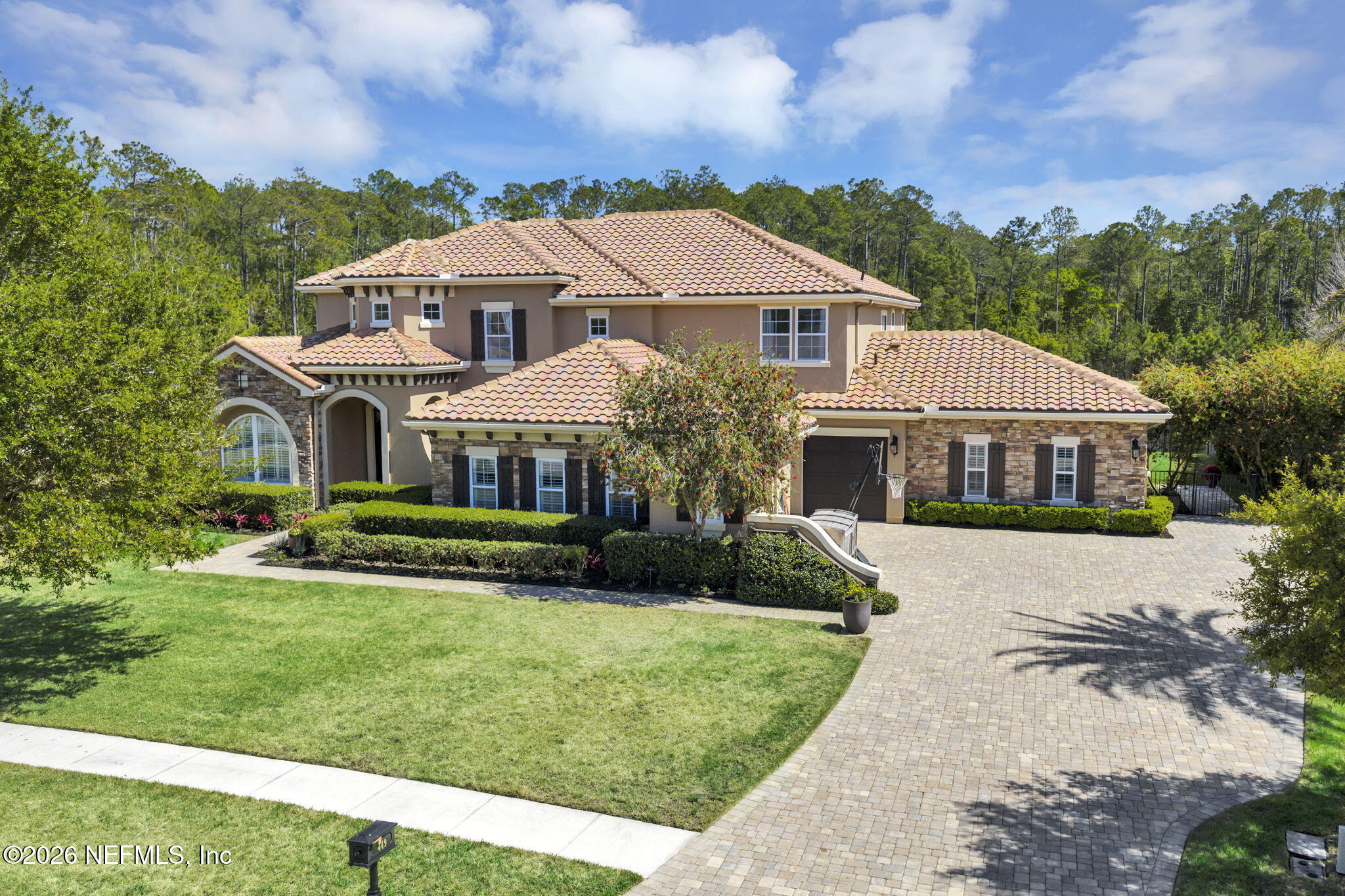 449 DEER VALLEY Drive