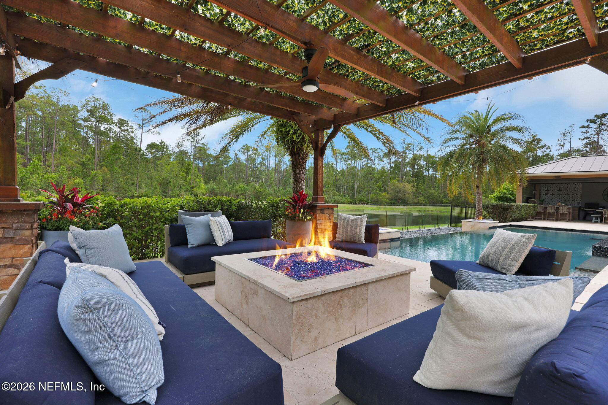 449 DEER VALLEY Drive