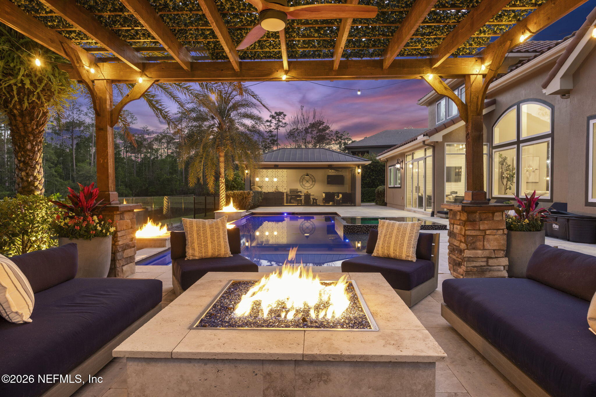 449 DEER VALLEY Drive