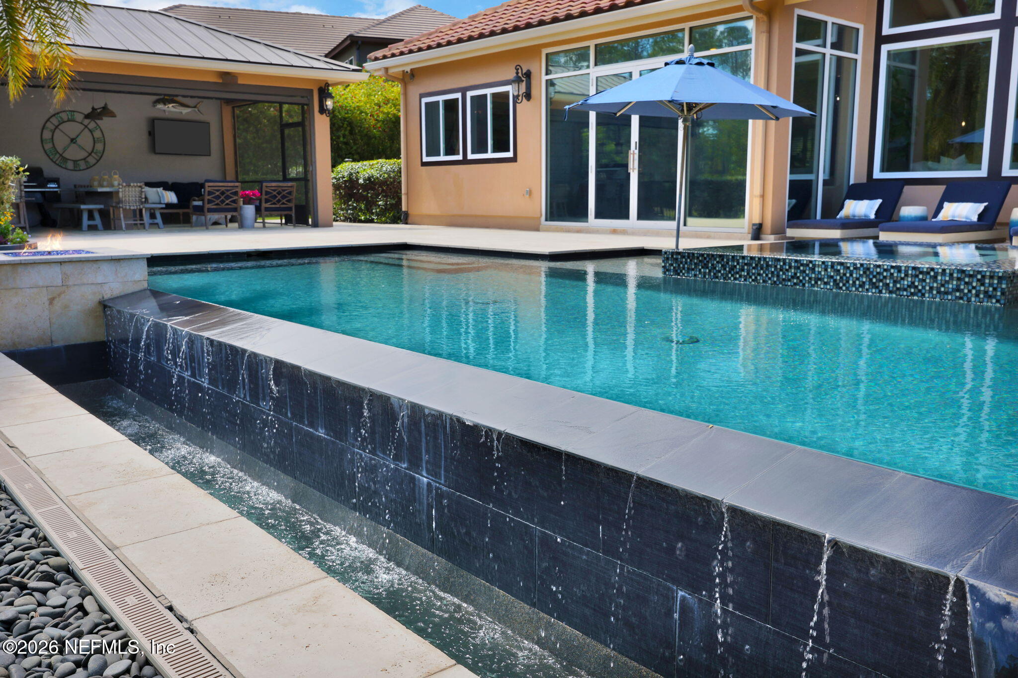 449 DEER VALLEY Drive