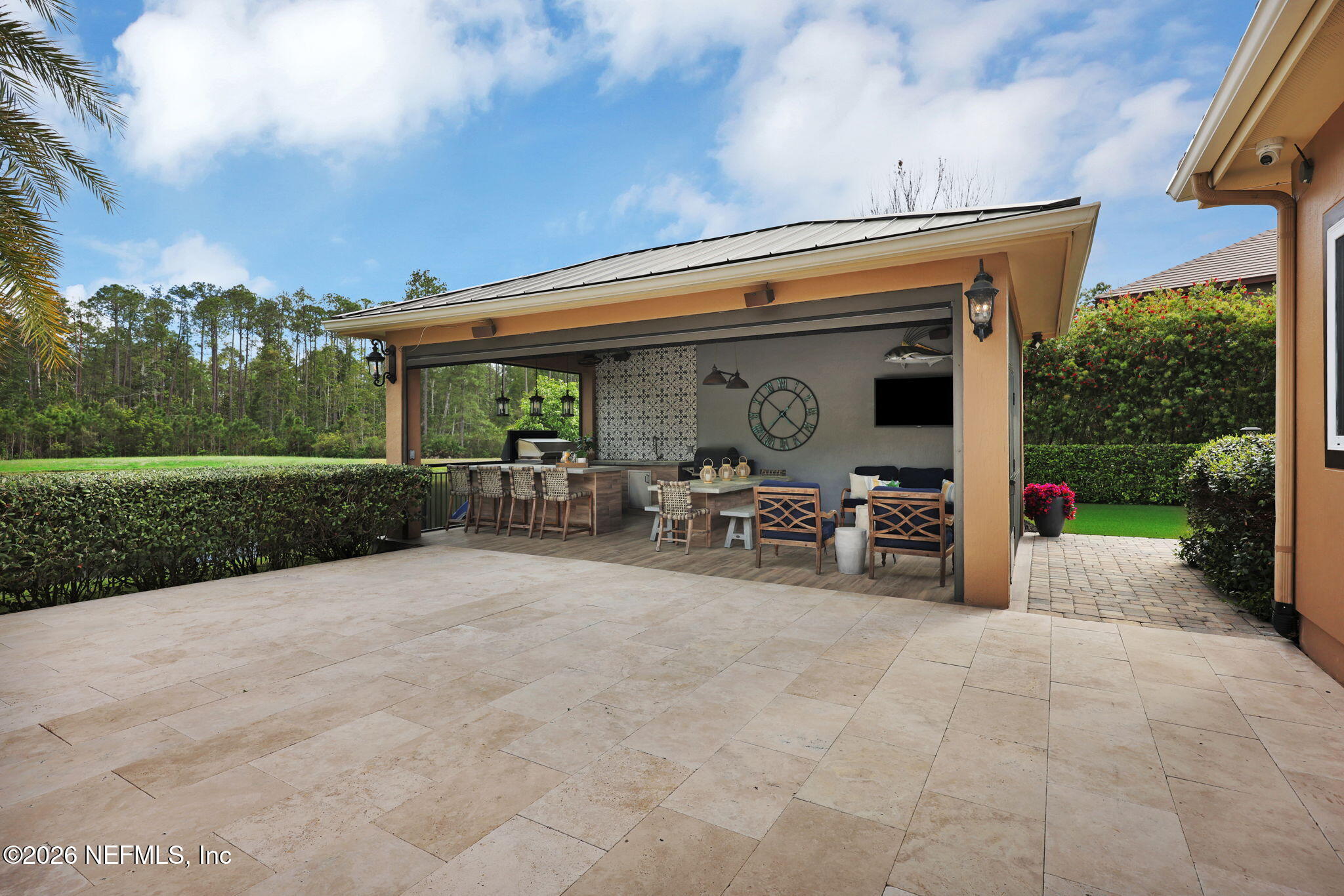 449 DEER VALLEY Drive