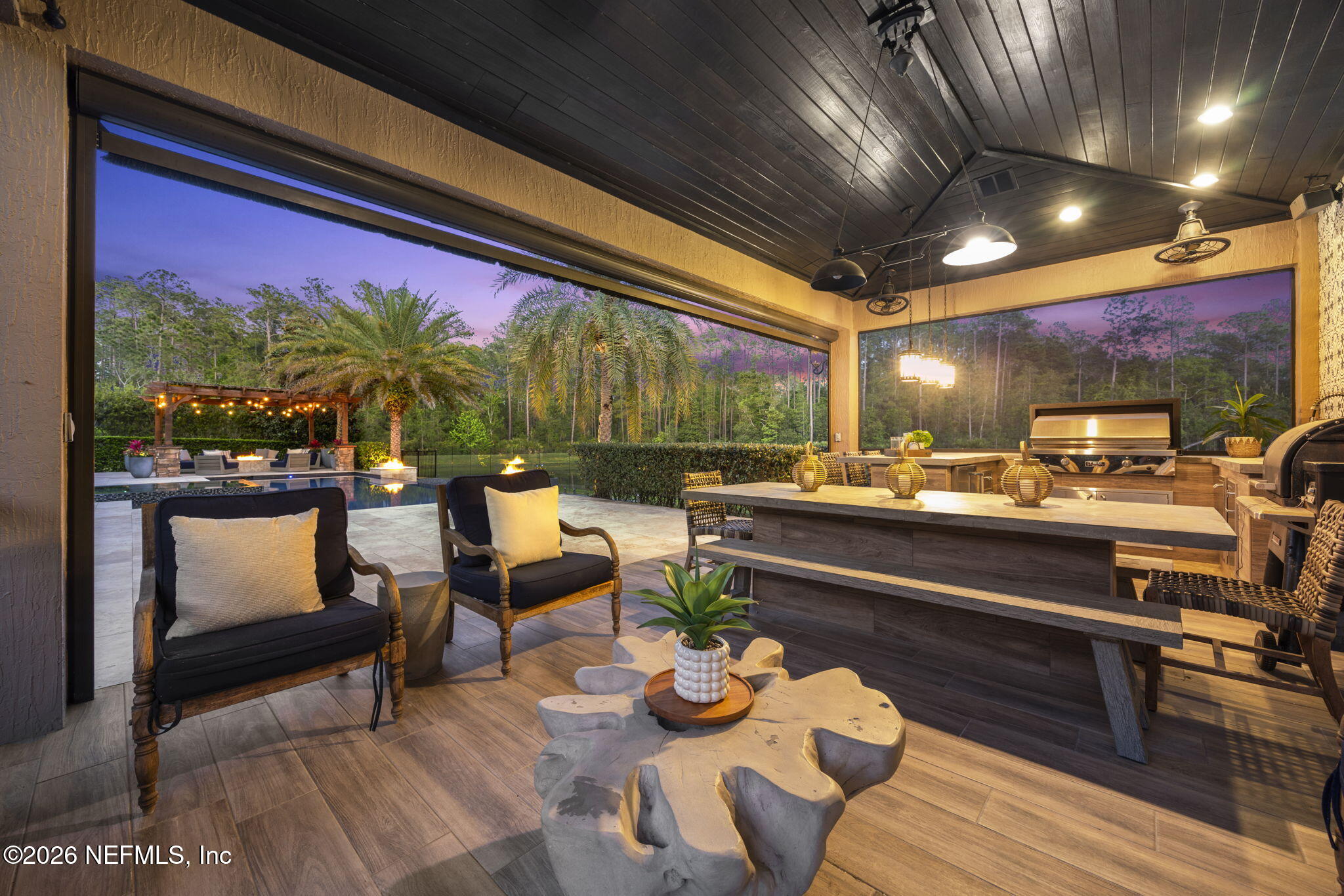 449 DEER VALLEY Drive